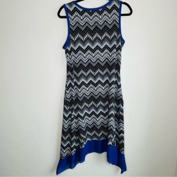 Espresso V Neck Sleeveless Slip On Midi Dress M Medium Handkerchief - Picture 5 of 9